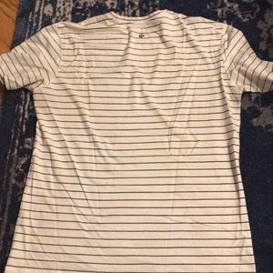 EUC Lululemon Mens Large Crew Neck